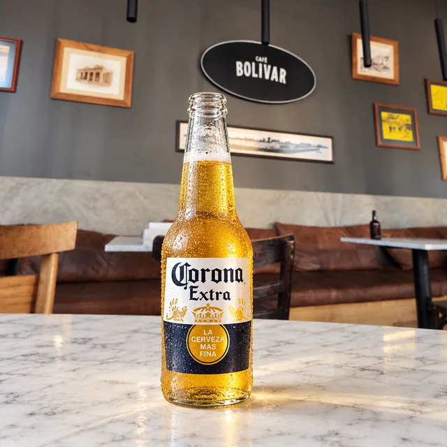 Imagen ilustrativa de Corona 330 ml
