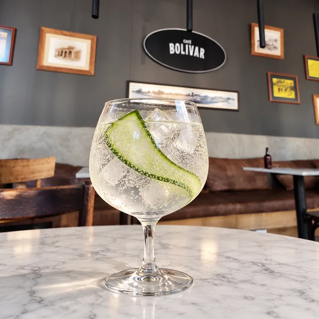 Imagen ilustrativa de Gin tonic sin alcohol